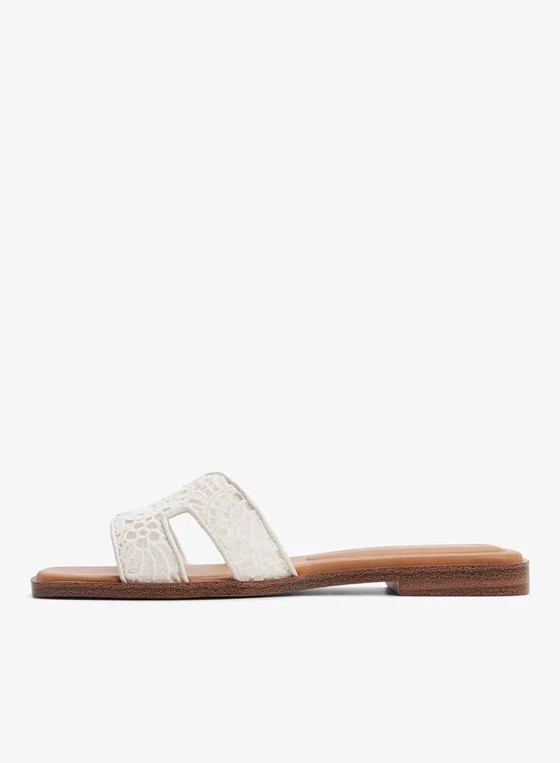 الدو صندل بشريط واحد مسطح